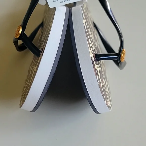 NEW TORY BURCH CHELSEA FLIP FLOPS SIZE 9 - Picture 6 of 15